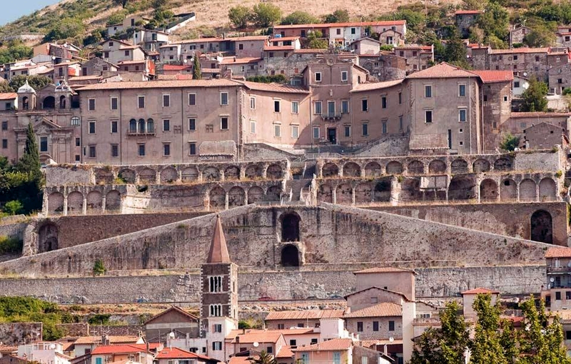 Il centro storico di Palestrina sulle terrazze del Santuario della Fortuna Primigenia